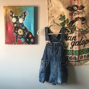 Melville size medium denim overal shorts
